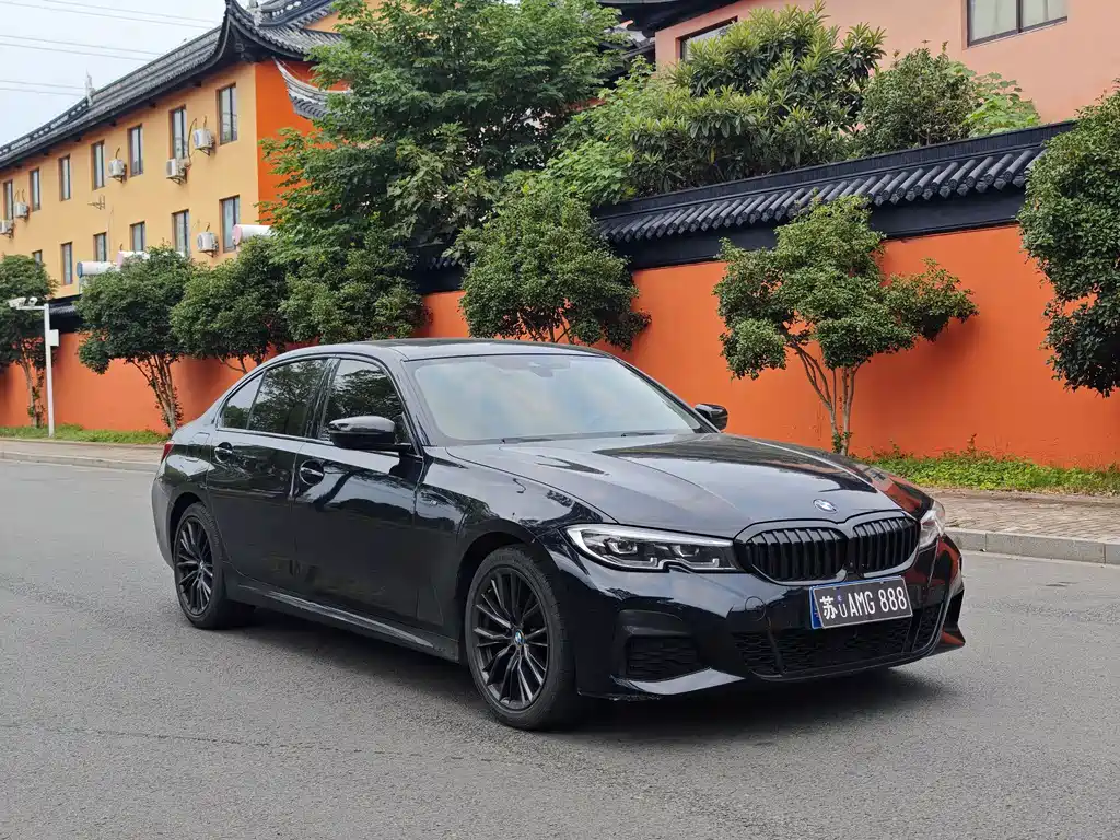 BMW 3 Series — миниатюра 3