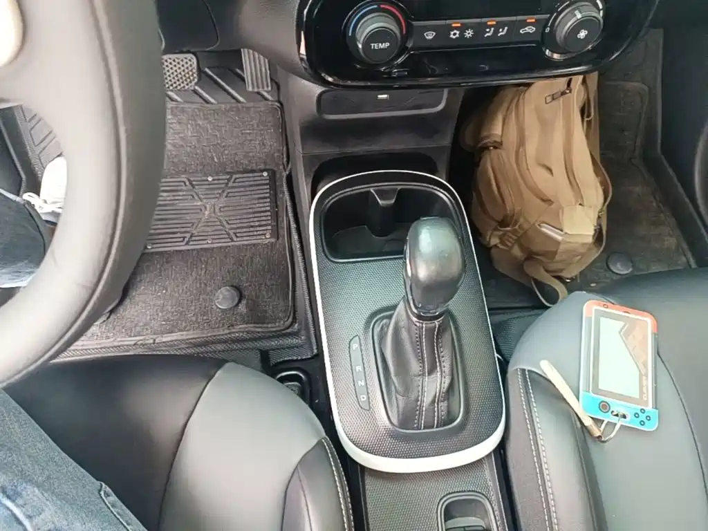 Roewe Clever — миниатюра 14
