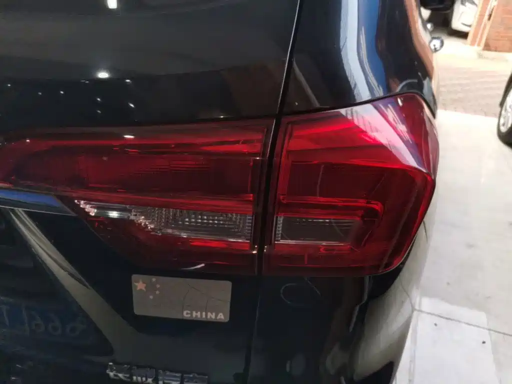 Haval M6 — миниатюра 8