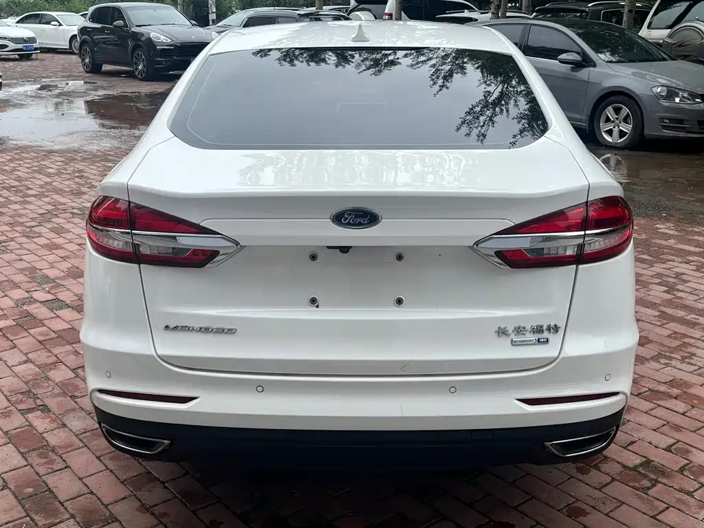 Ford Mondeo — миниатюра 4