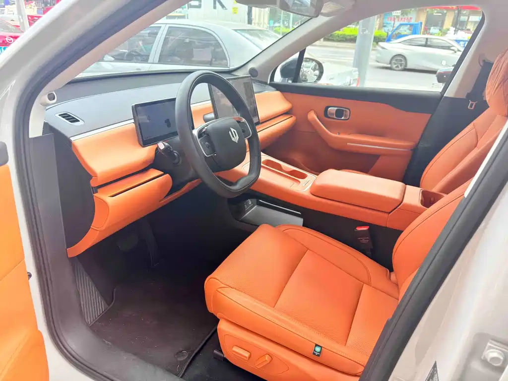 Leapmotor Leapmotor C10 — миниатюра 3