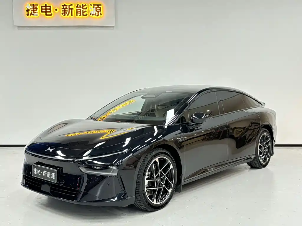 XPENG P7+