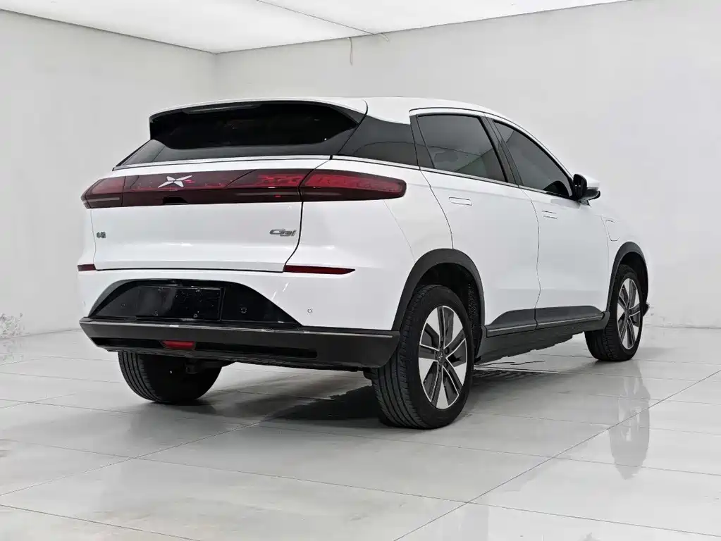 XPeng G3 — миниатюра 8