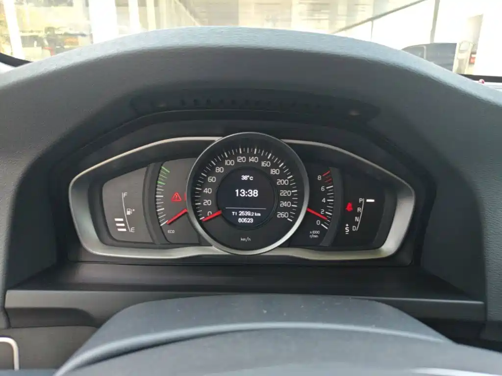Volvo S60 — миниатюра 18