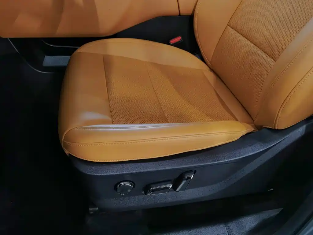 Haval Menglong New Energy — миниатюра 20