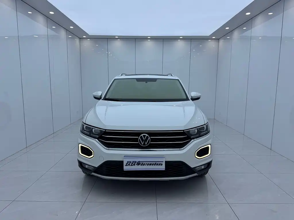 Volkswagen T-Roc — миниатюра 2