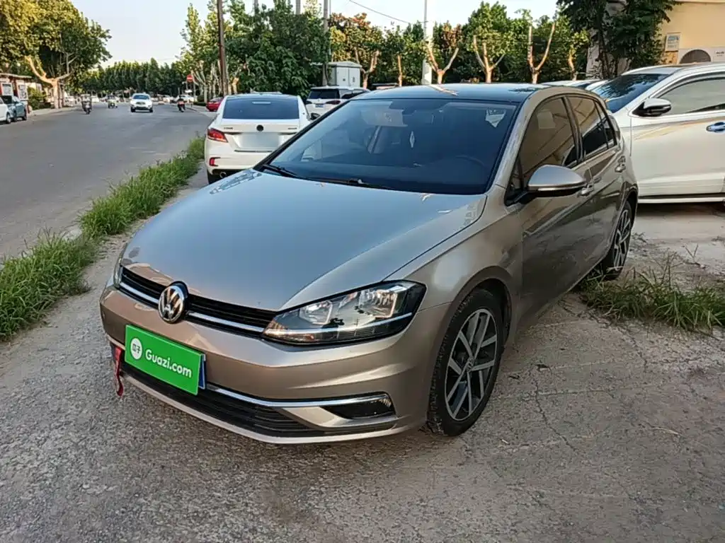 Volkswagen Golf — миниатюра 2