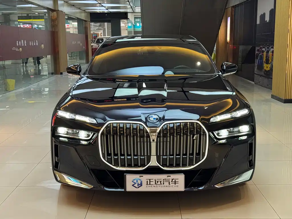 BMW i7 2023 eDrive50L Premium M Sport