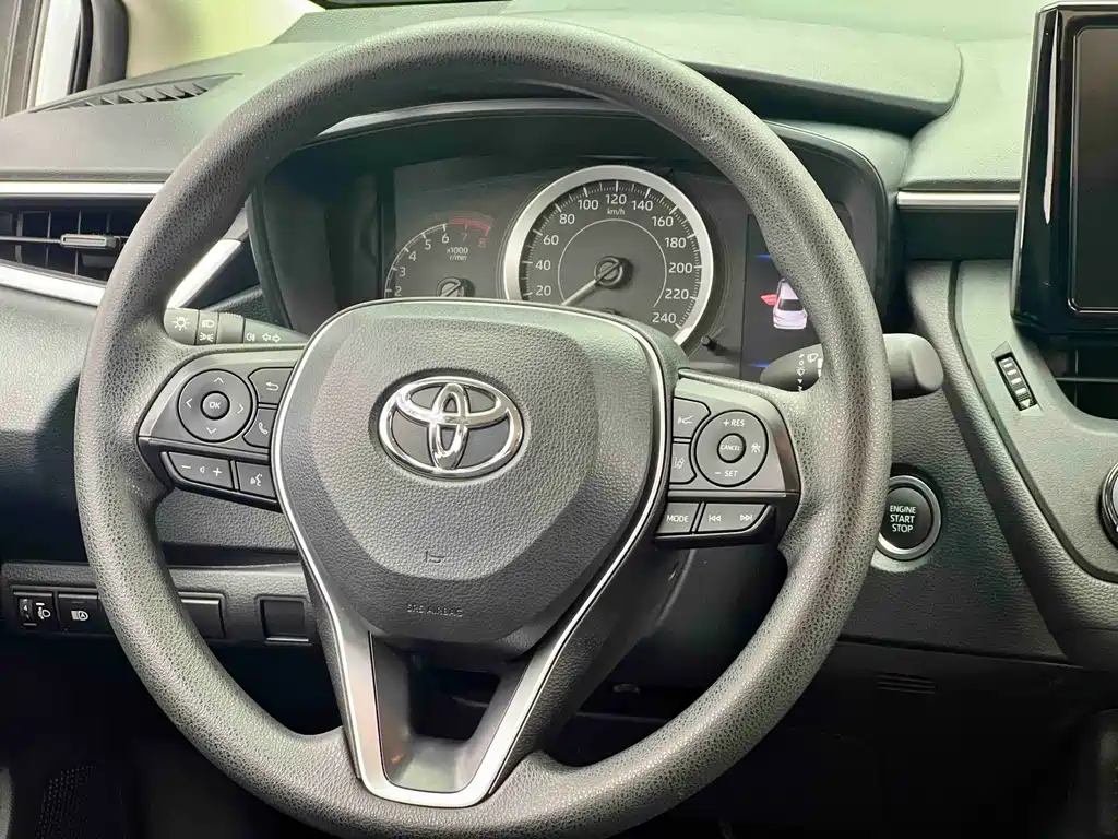 Toyota Corolla — миниатюра 20