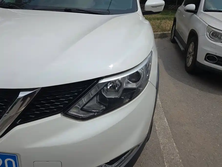 Nissan Qashqai — миниатюра 5
