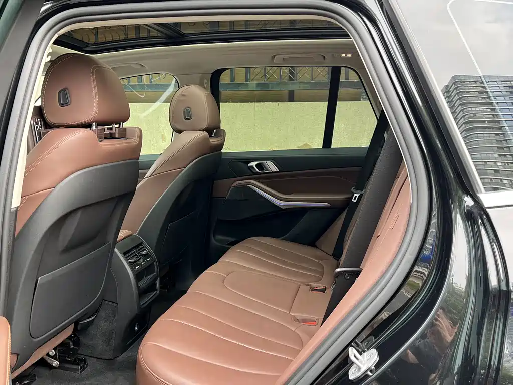 BMW X5 (Import) — миниатюра 10