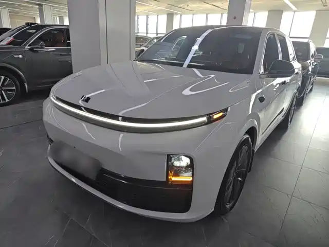 IDEAL CAR IDEAL L7 2023