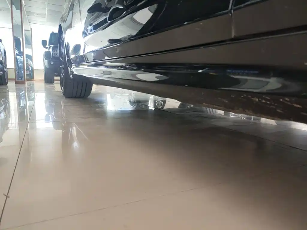 BMW 5 Series (Import) — миниатюра 21