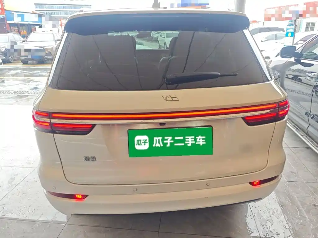 Li Auto Li ONE — миниатюра 6