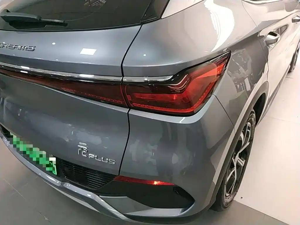 BYD Yuan Plus — миниатюра 8