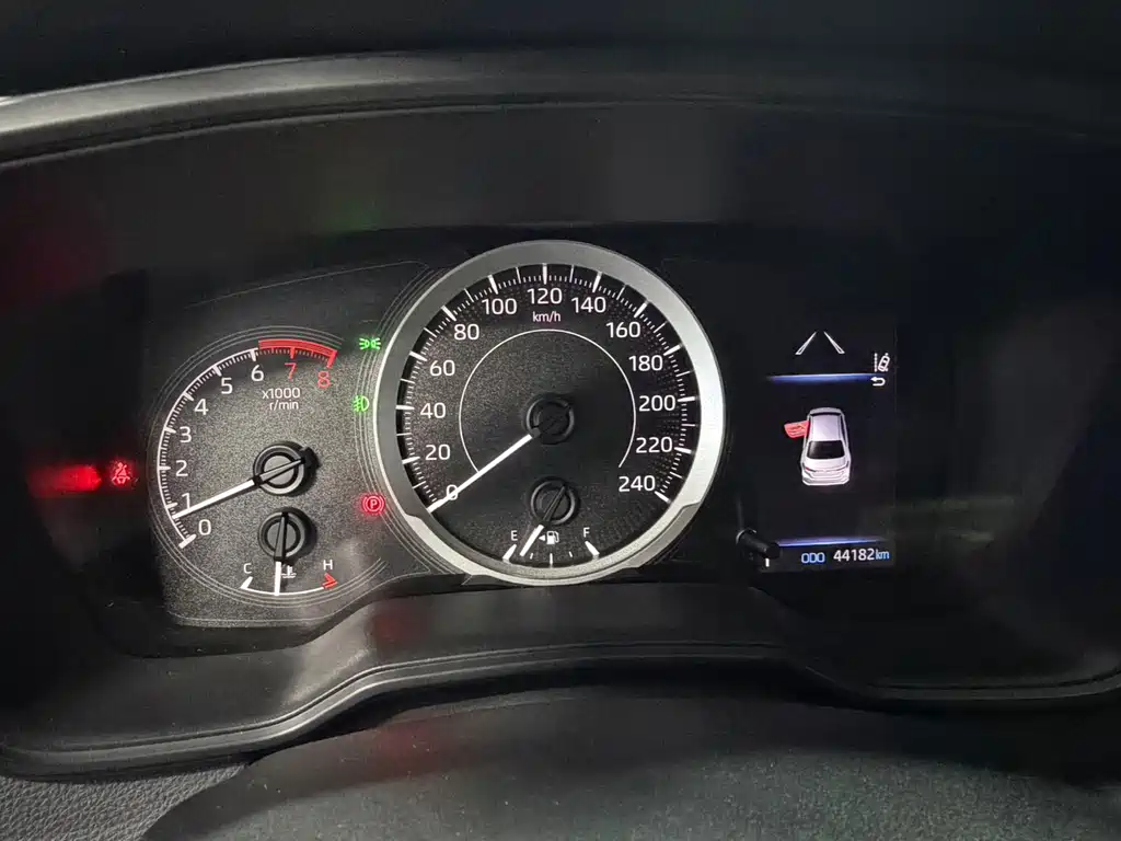 Toyota Corolla — миниатюра 16
