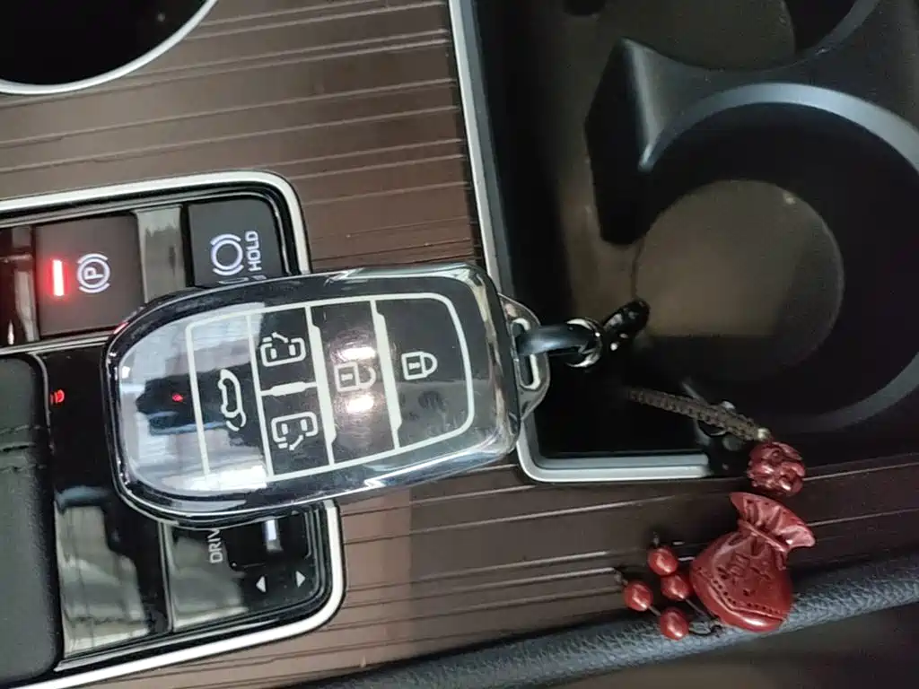 Toyota Granvia — миниатюра 9
