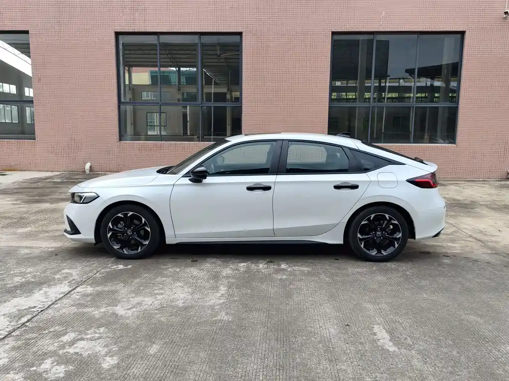 Honda Civic — миниатюра 8