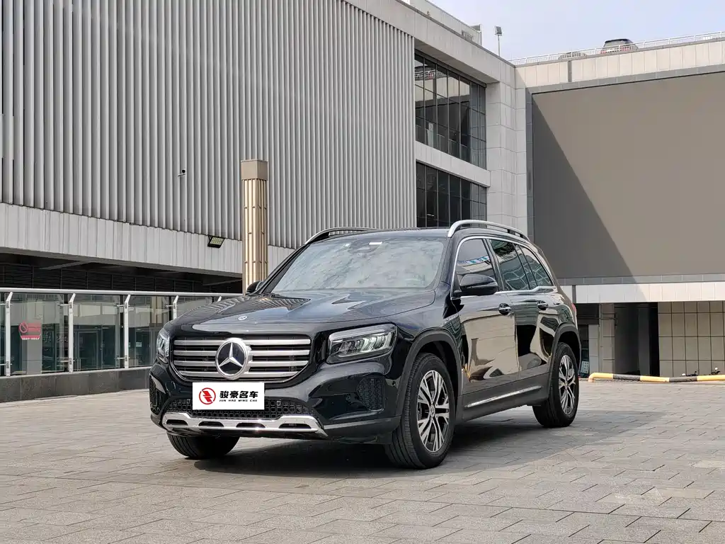Mercedes-Benz GLB 2024