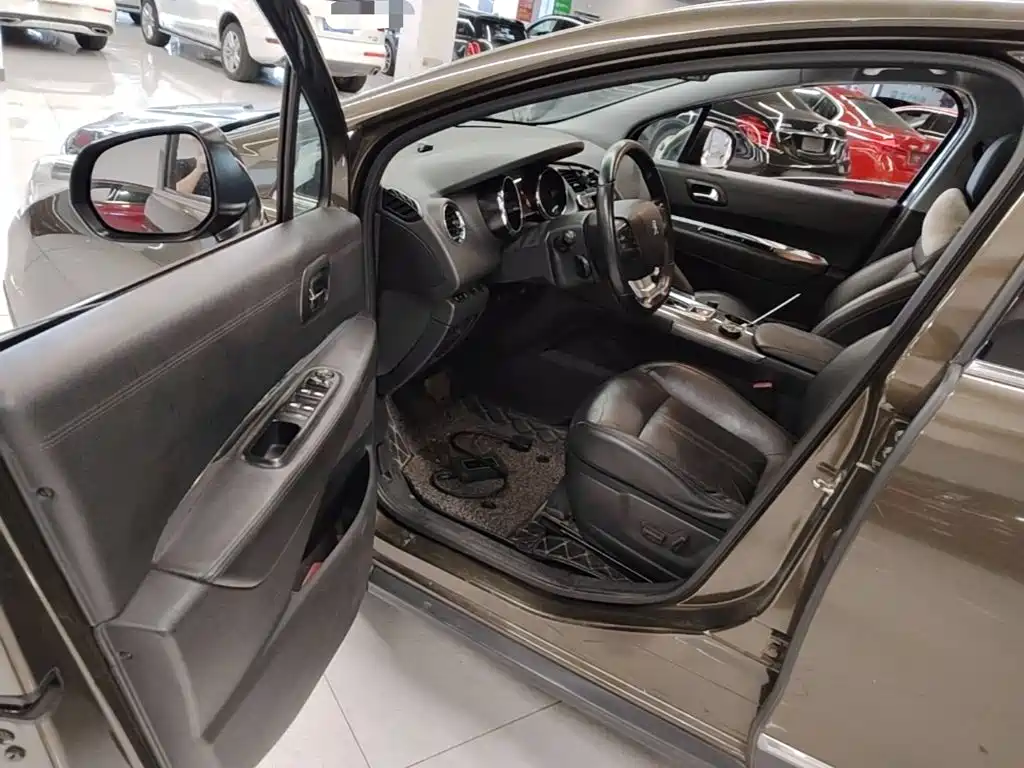 Peugeot 3008 — миниатюра 16