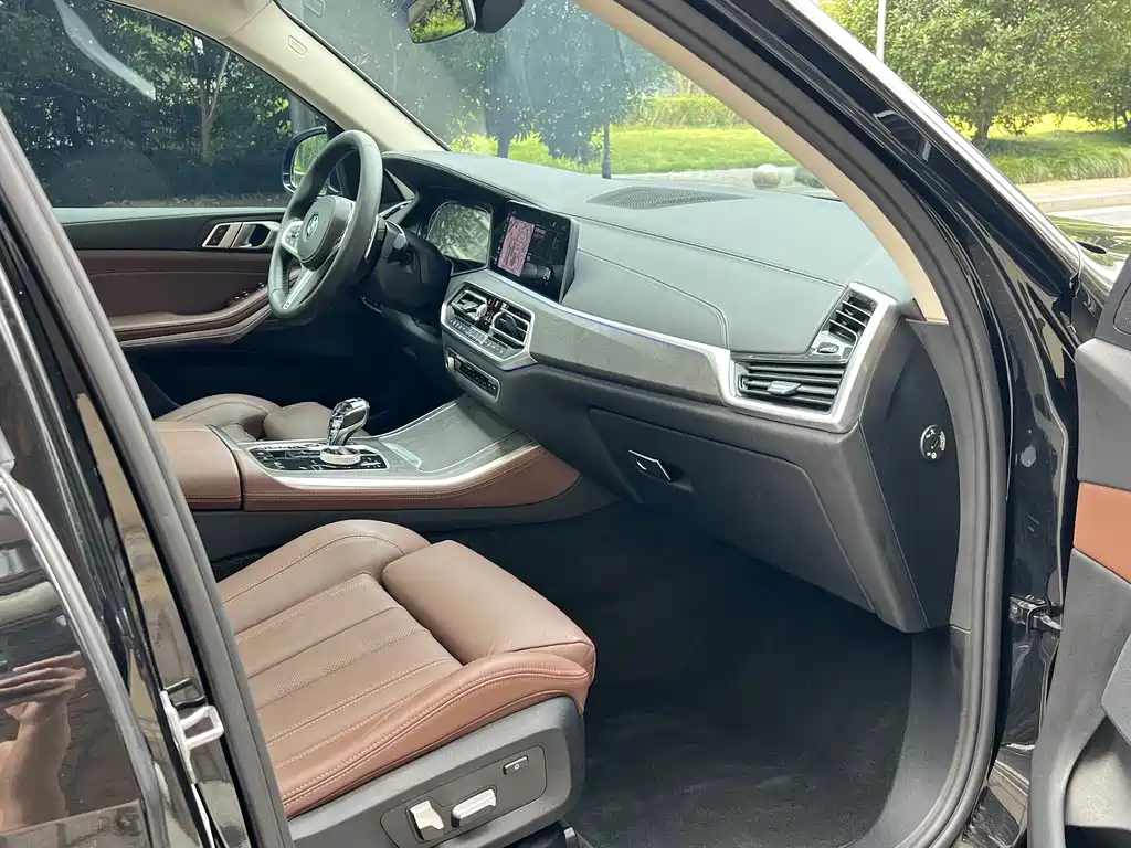 BMW X5 (Import) — миниатюра 14