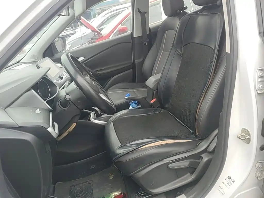 Chevrolet Trax — миниатюра 15