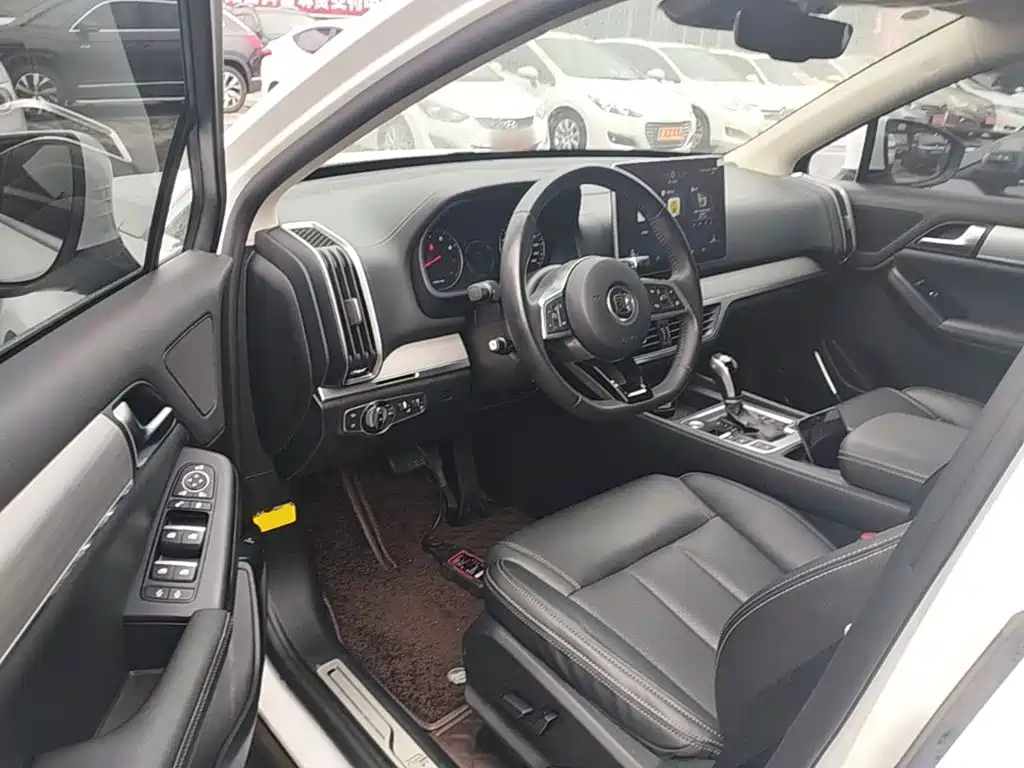 BYD Tang — миниатюра 16