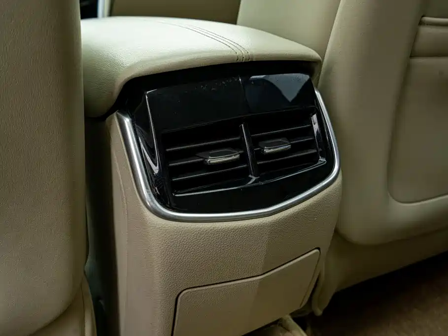 Cadillac XTS — миниатюра 25