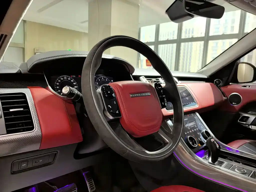 Land Rover Sport — миниатюра 7