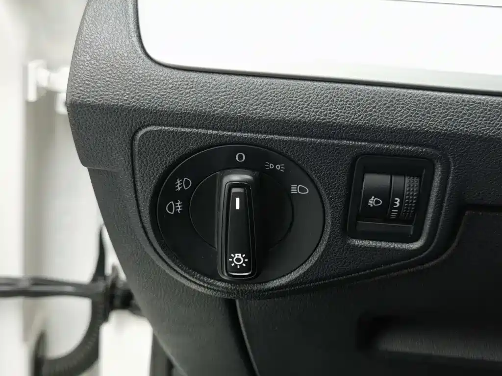 Volkswagen Lamando — миниатюра 21
