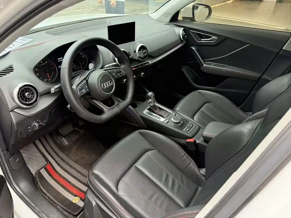 Audi Q2L — миниатюра 11
