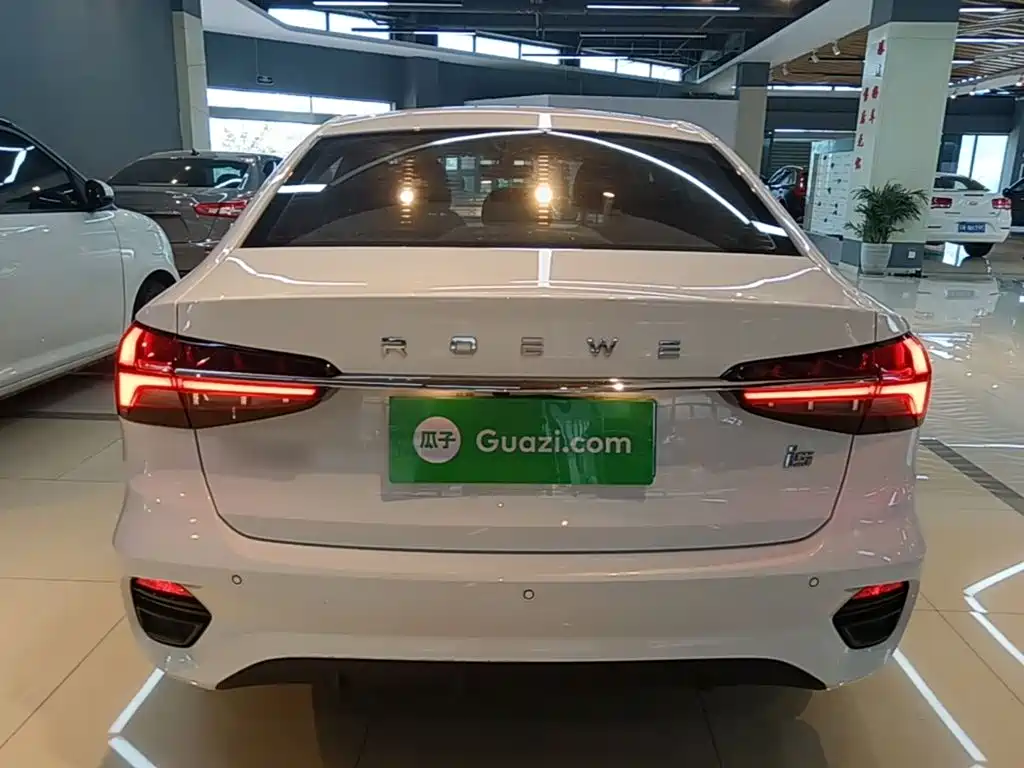 Roewe i5 — миниатюра 6