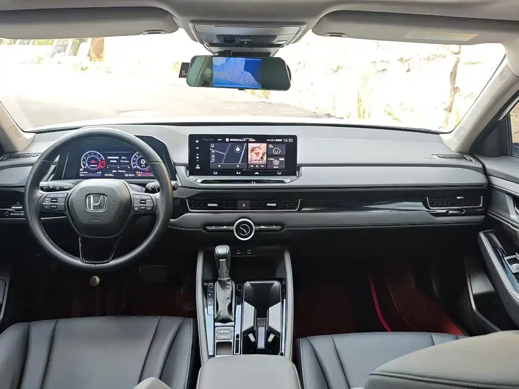 Honda Inspire — миниатюра 6