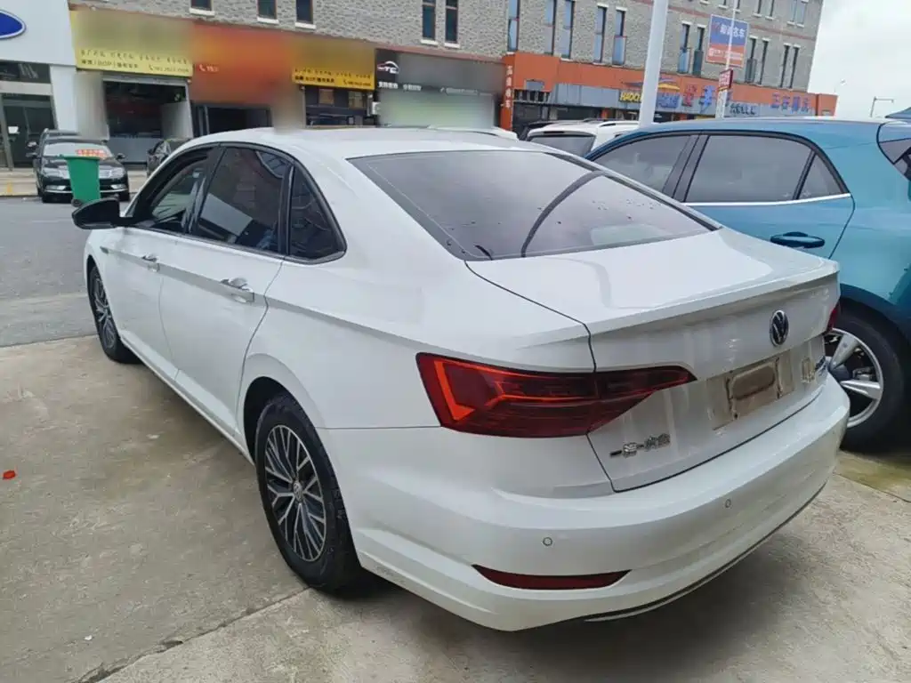 Volkswagen Sagitar — миниатюра 5