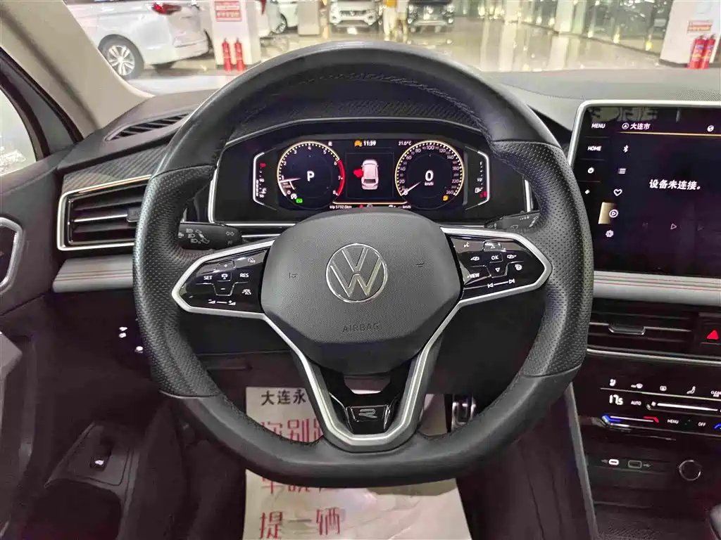 Volkswagen Tiguan L — миниатюра 8