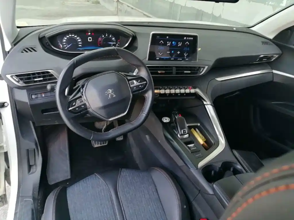 Peugeot 4008 — миниатюра 10