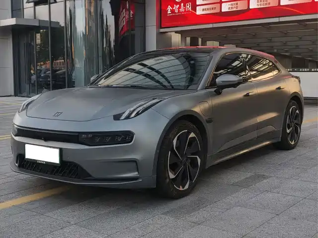 Zeekr 001