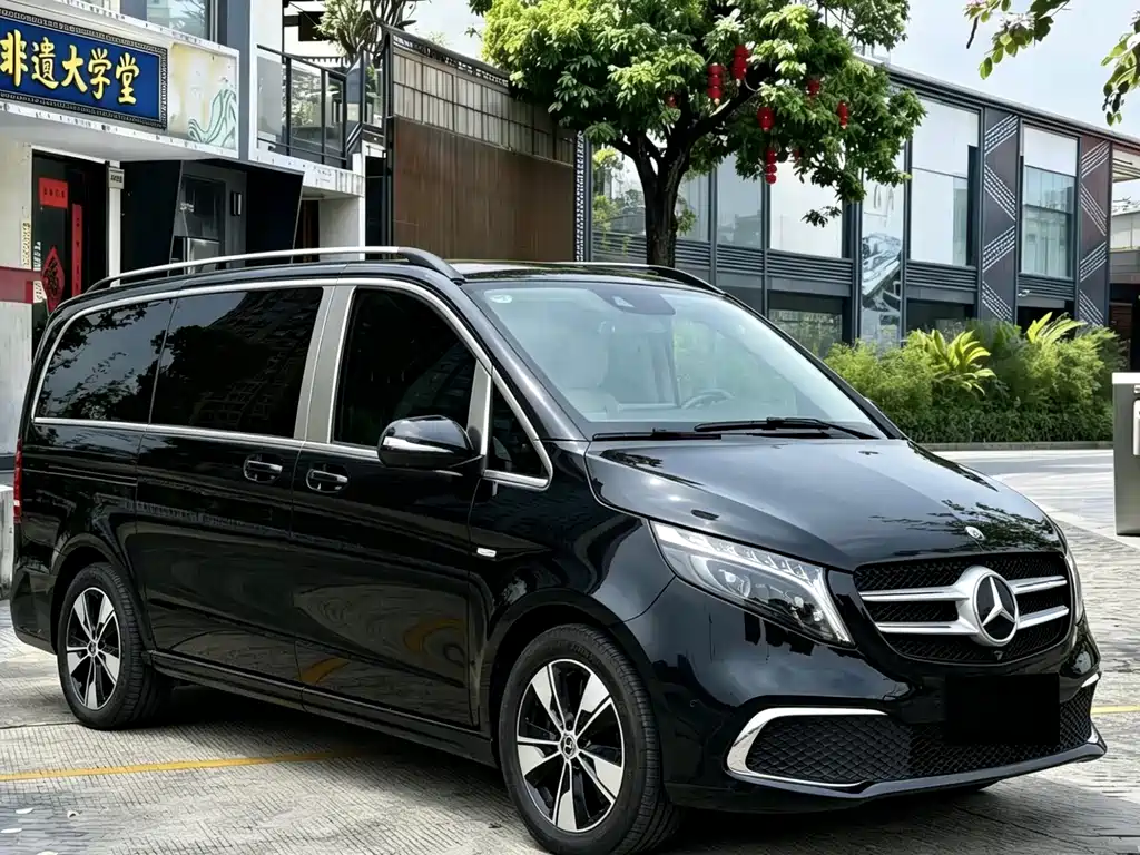 Mercedes-Benz V-Class V 2022 V 260 Luxury