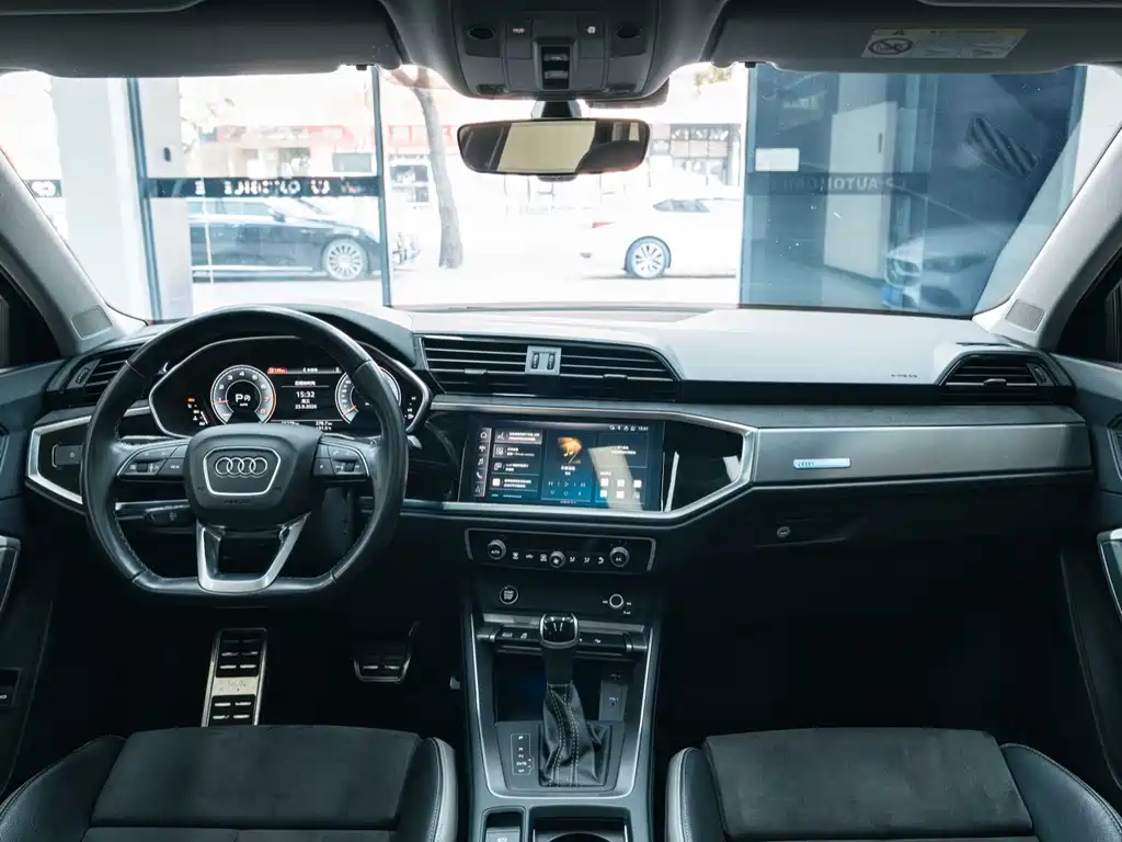 Audi Q3 — миниатюра 14