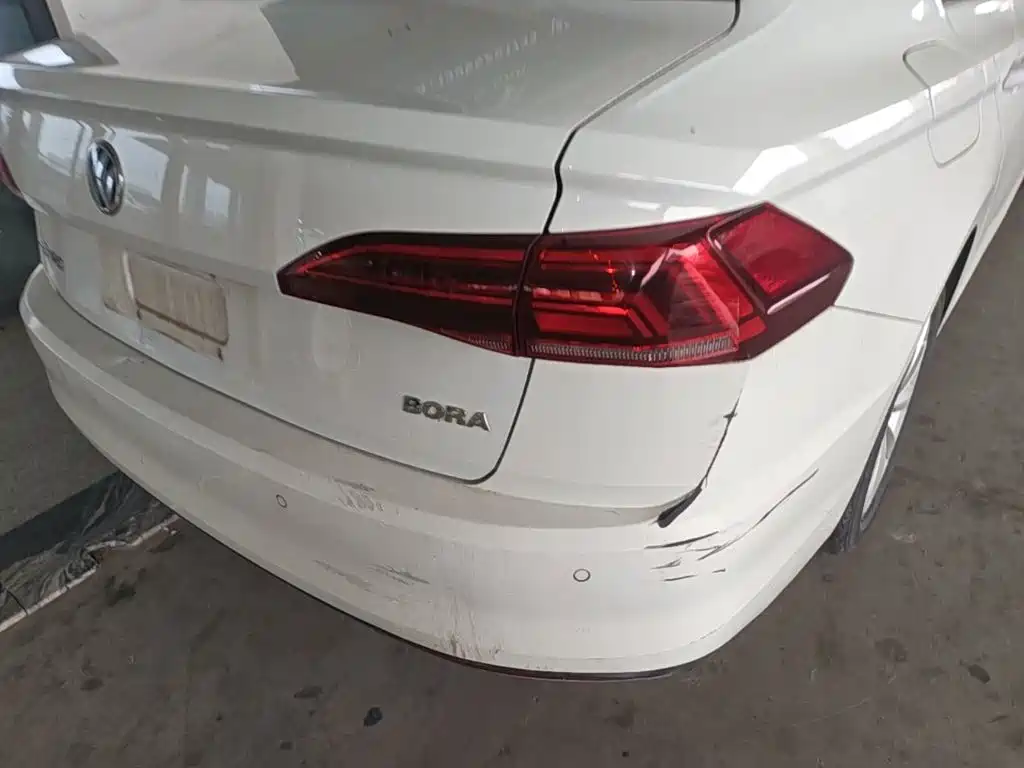 Volkswagen Bora — миниатюра 8