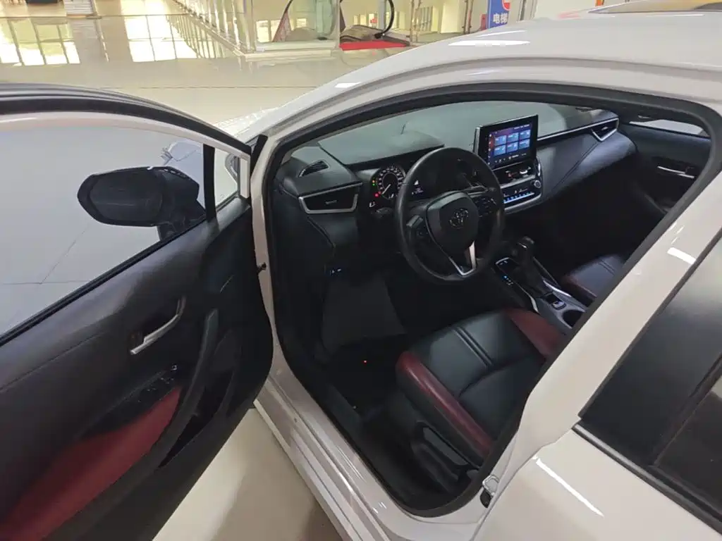 Toyota Corolla — миниатюра 16