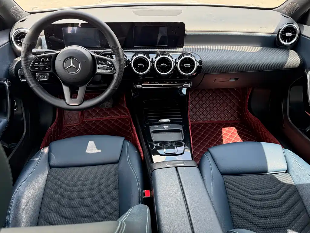 Mercedes-Benz A-Class — миниатюра 11