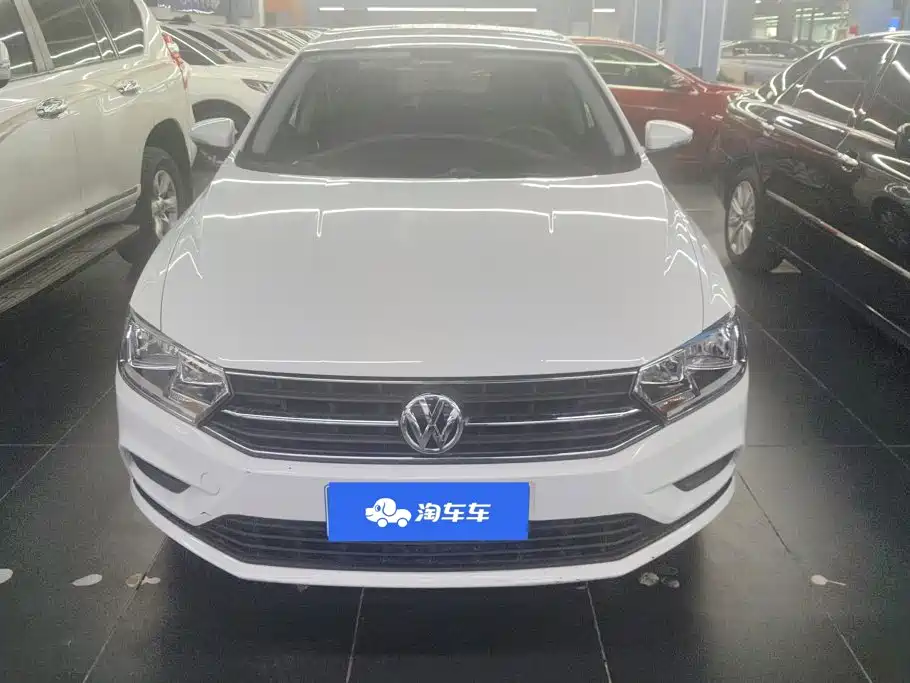 Volkswagen Bora — миниатюра 2