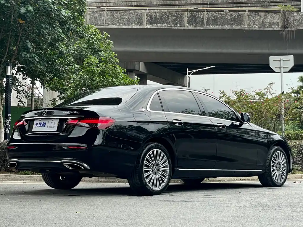 Mercedes-Benz E-Class E 2022 E 300 L Fashion