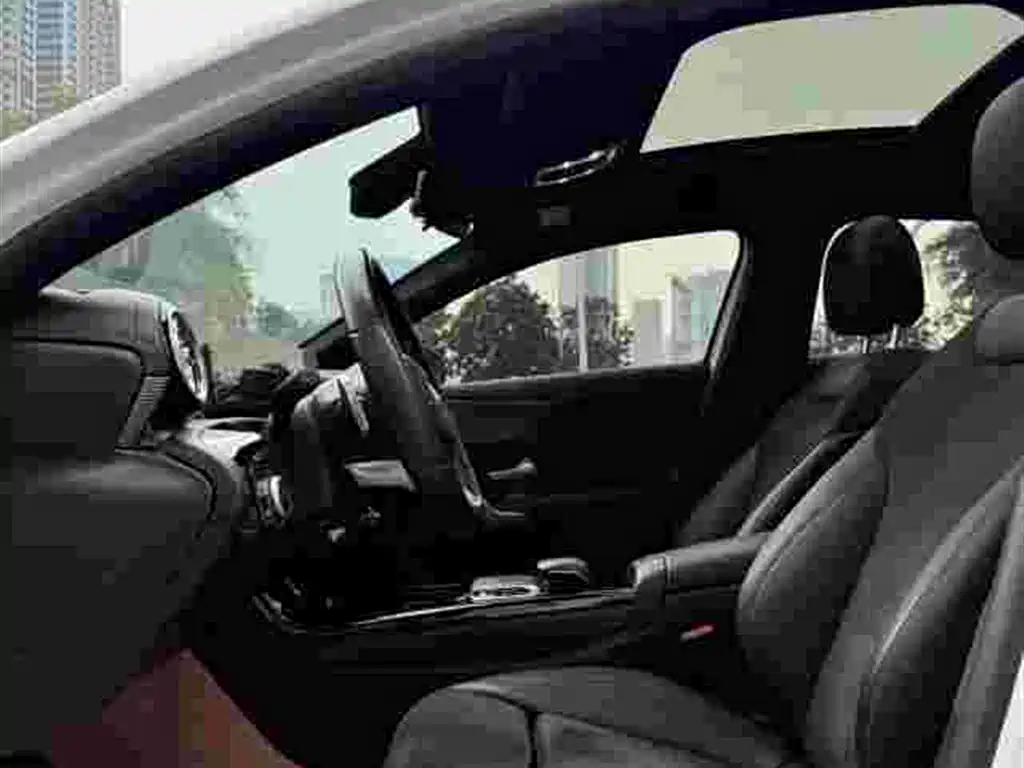 Mercedes-Benz A-Class — миниатюра 4