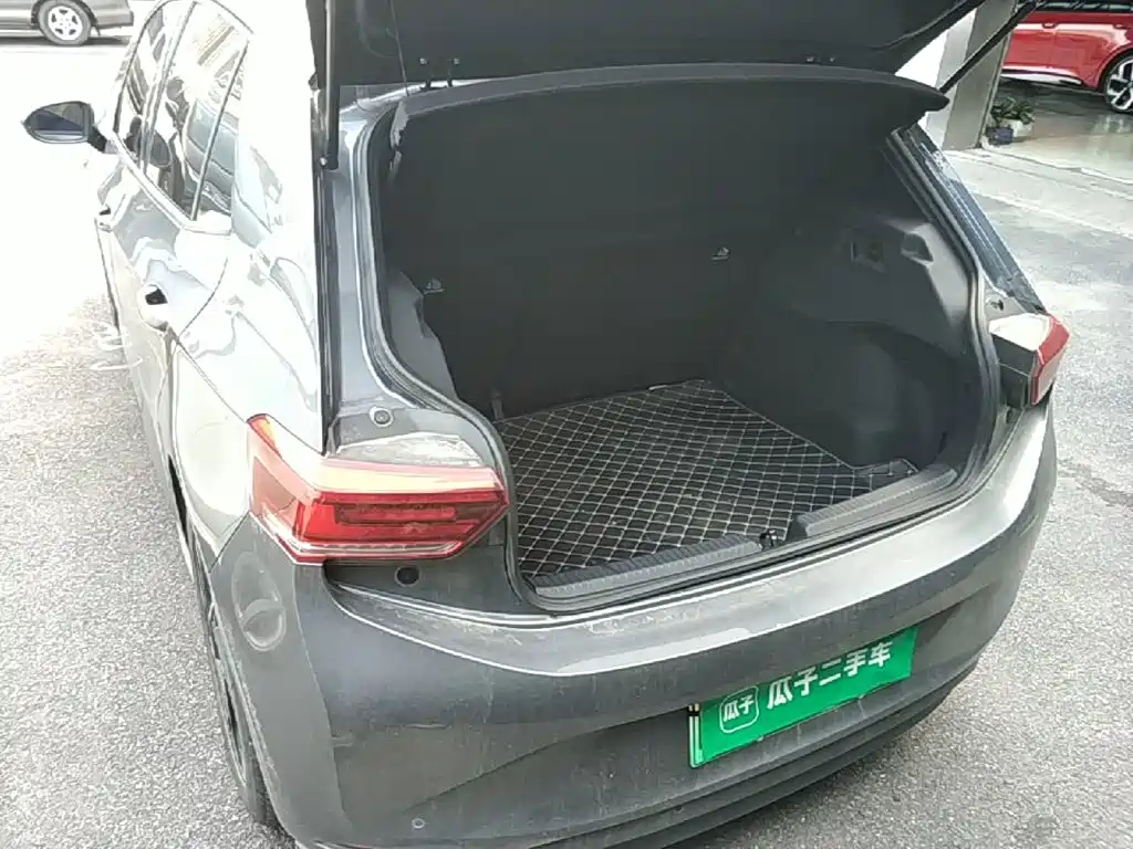 Volkswagen ID.3 — миниатюра 19