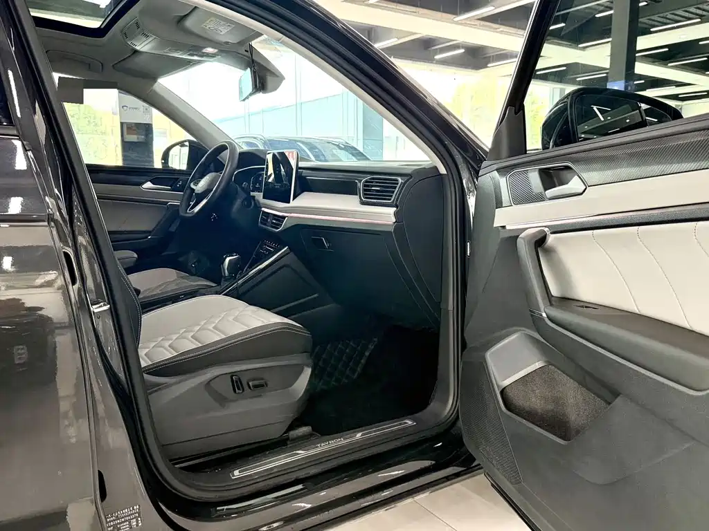 Volkswagen Tayron — миниатюра 7