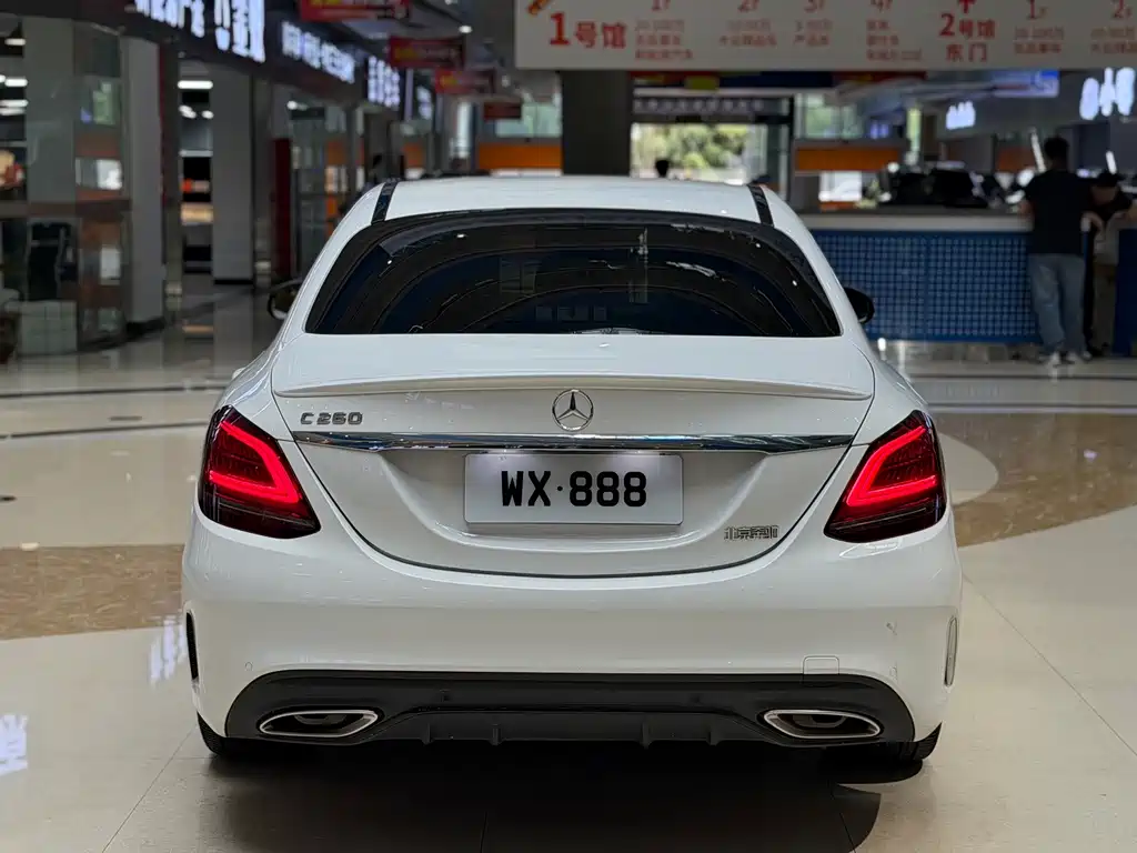 Mercedes-Benz C-Class — миниатюра 5