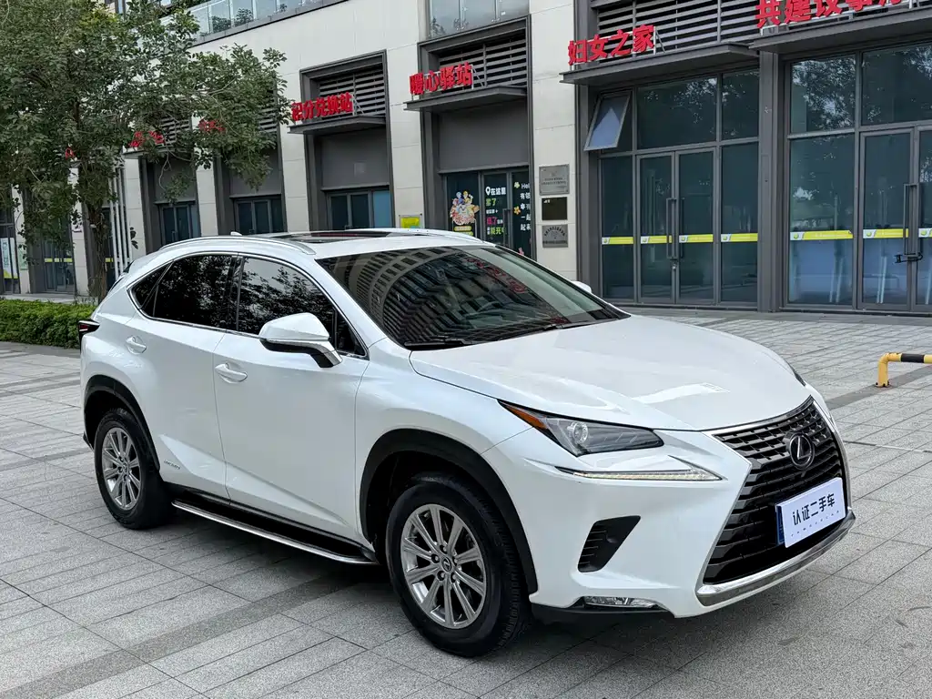 Lexus NX — миниатюра 3