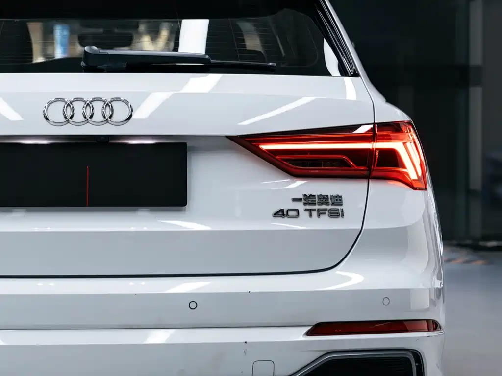 Audi Q3 — миниатюра 6